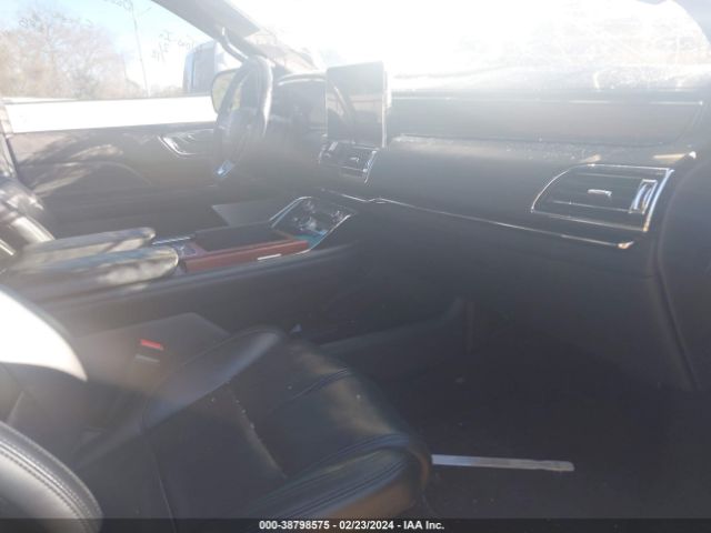 5LMJJ2KT0MEL19615 Lincoln Navigator Reserve