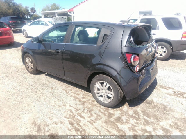 Chevrolet Sonic Lt Auto 2015 1G1JC6SH4F4109217 Image 3