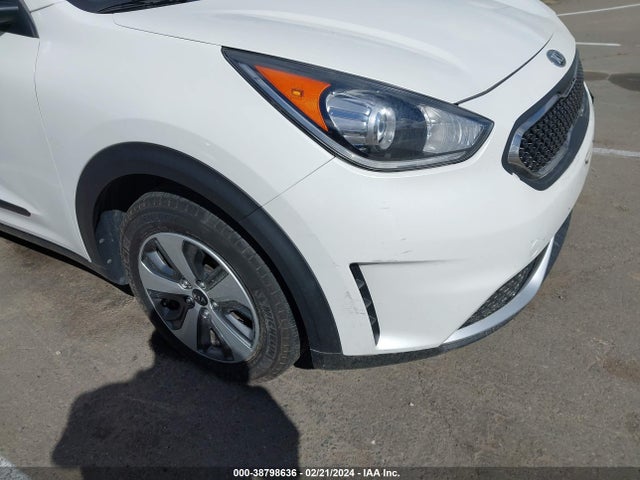 KIA NIRO LX 2019 KNDCB3LC2K5246097 Image 18
