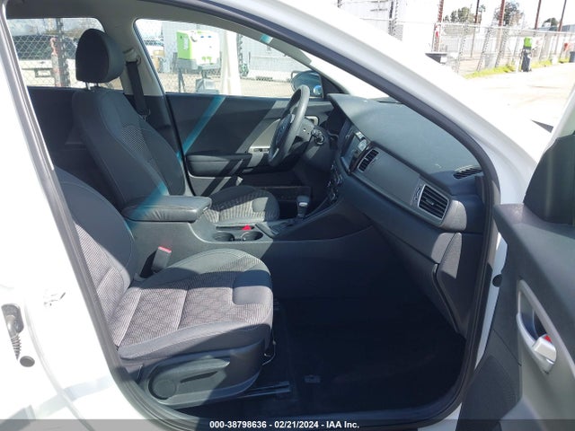 KIA NIRO LX 2019 KNDCB3LC2K5246097 Image 5