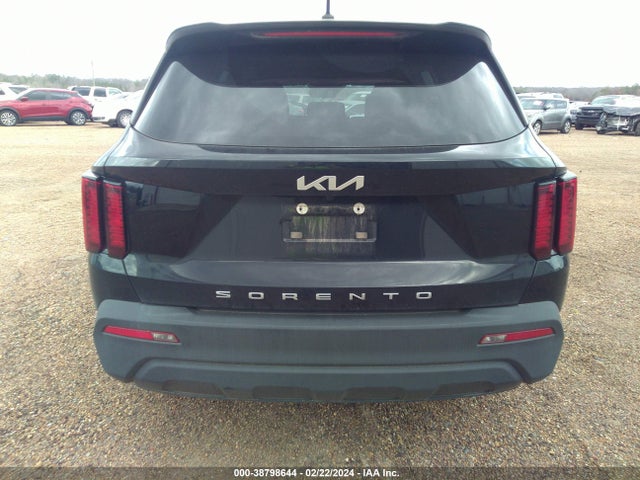 2022 KIA SORENTO LX VIN: 5XYRG4LC2NG078006
