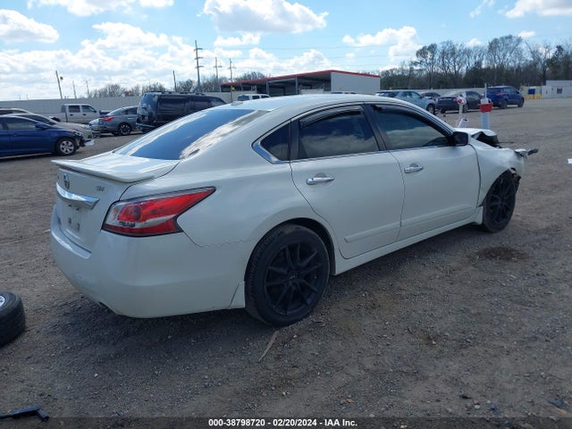 Nissan Altima 2.5 Sv 2015 1N4AL3AP8FC569099 Image 4