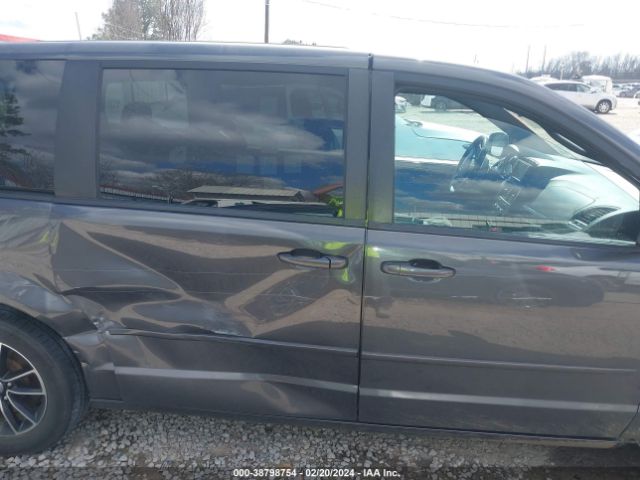2C4RDGBG1HR631677 Dodge Grand Caravan Se Plus