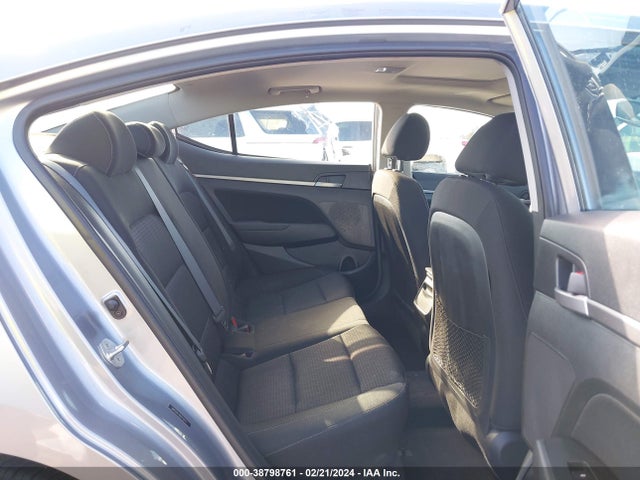 Hyundai Elantra Value Edition 2017 5NPD84LF8HH156111 Image 8