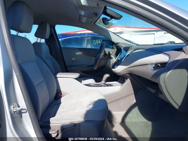 Chevrolet MALIBU LT 2019 1G1ZD5ST8KF112036 Image 5
