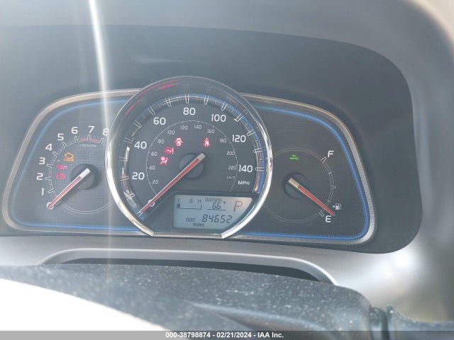 Toyota Rav4 Limited 2015 JTMYFREV6FJ043903 Image 7