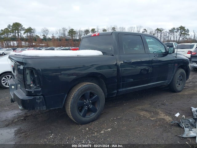 RAM 1500 Express 2015 3C6RR7KT7FG676115 Image 4