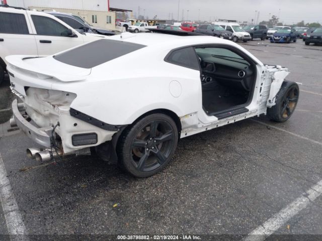 1G1FH1R7XL0127554 Chevrolet Camaro Rwd  2ss