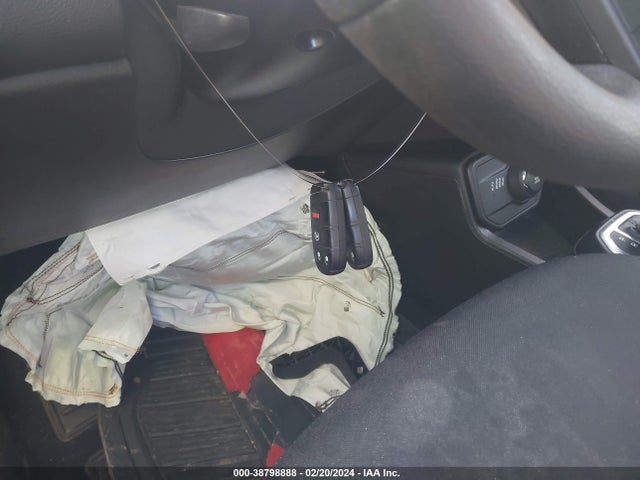 ZACCJBAB9JPG94141 Jeep Renegade Sport 4x4