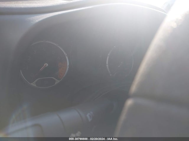 ZACCJBAB9JPG94141 Jeep Renegade Sport 4x4