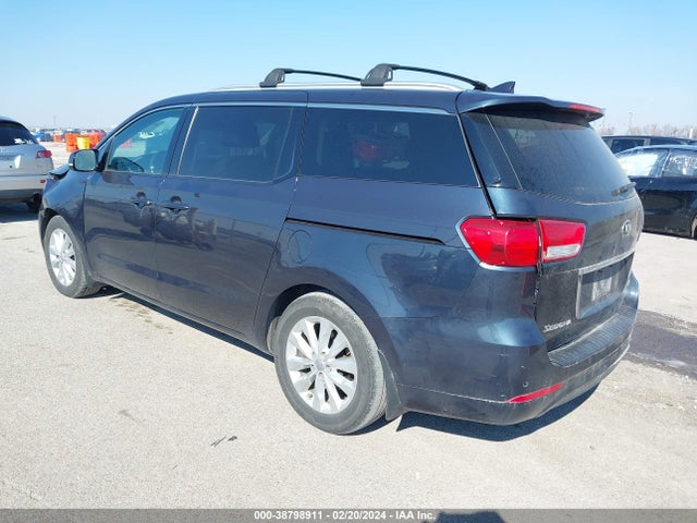 KIA SEDONA EX 2017 KNDMC5C14H6256323 Image 3