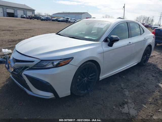 Toyota CAMRY XSE 2021 4T1K61AK0MU590188 Image 2
