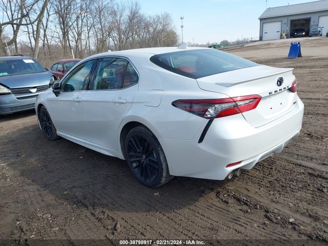 Toyota CAMRY XSE 2021 4T1K61AK0MU590188 Image 3