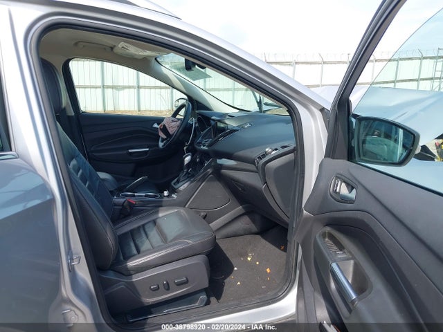 Ford Escape Titanium 2016 1FMCU0JXXGUC85804 Image 5