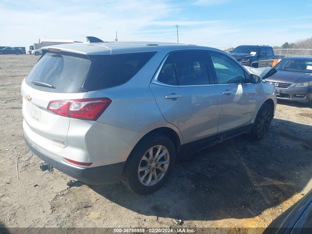 Chevrolet EQUINOX LT 2019 2GNAXUEV3K6256789 Image 4