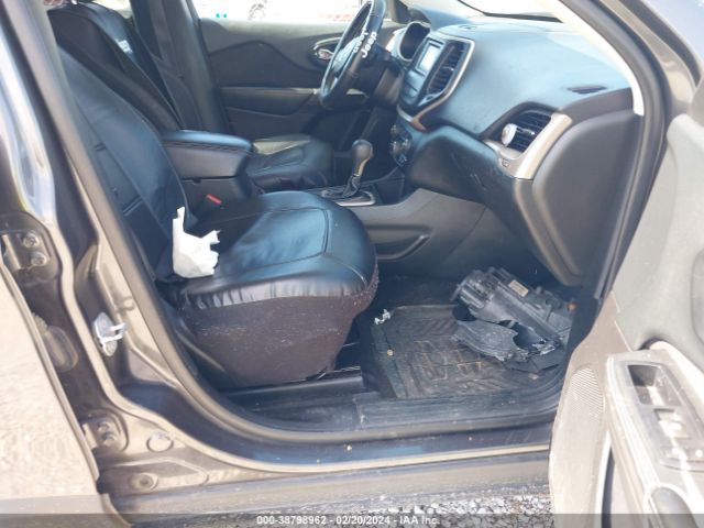 2015 JEEP CHEROKEE 1C4PJLCB3FW683893 Photo 4