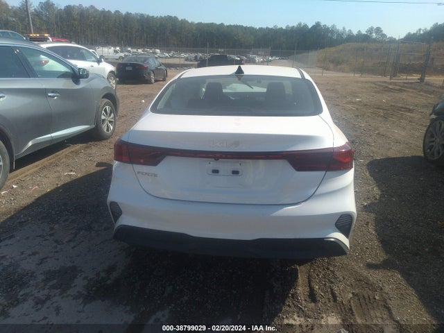 KIA Forte Lxs 2023 3KPF24AD5PE569411 Image 21