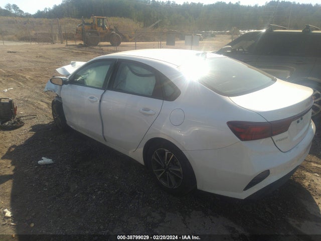 KIA Forte Lxs 2023 3KPF24AD5PE569411 Image 3