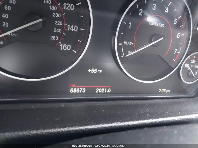 BMW 328i Xdrive 2016 WBA8E3G51GNT75610 Image 7