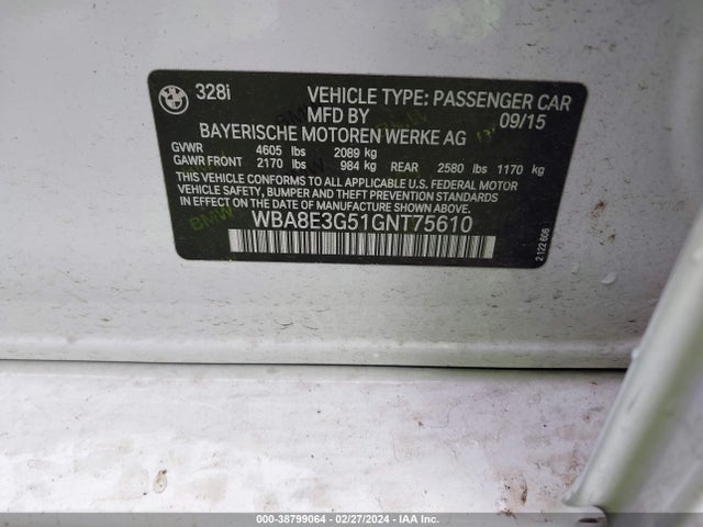 BMW 328i Xdrive 2016 WBA8E3G51GNT75610 Image 9