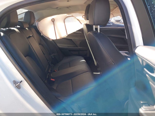 2017 JAGUAR XE SAJAS4BN7HCP12239 Photo 7