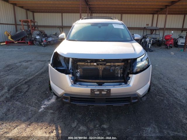 5N1DR3BD0PC257186 Nissan Pathfinder Sv 4wd