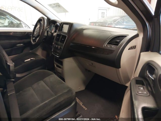 2C4RDGBG2FR624718 Dodge Grand Caravan American Value Pkg