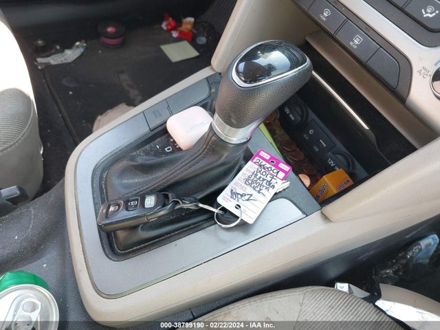 Hyundai ELANTRA SE 2017 KMHD74LF0HU355075 Image 11