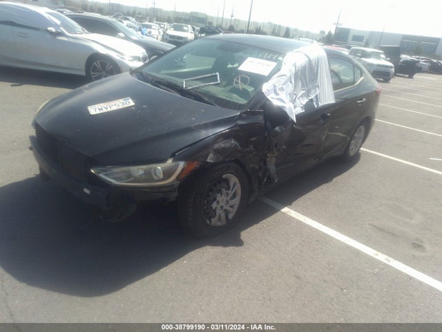 Hyundai ELANTRA SE 2017 KMHD74LF0HU355075 Image 2