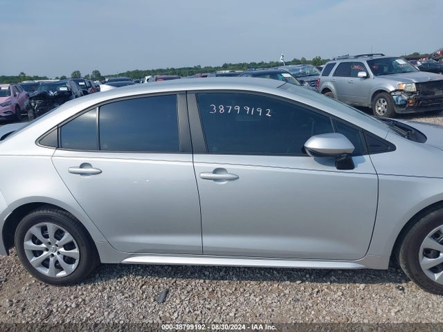 Toyota COROLLA LE 2021 5YFEPMAE4MP270508 Image 13