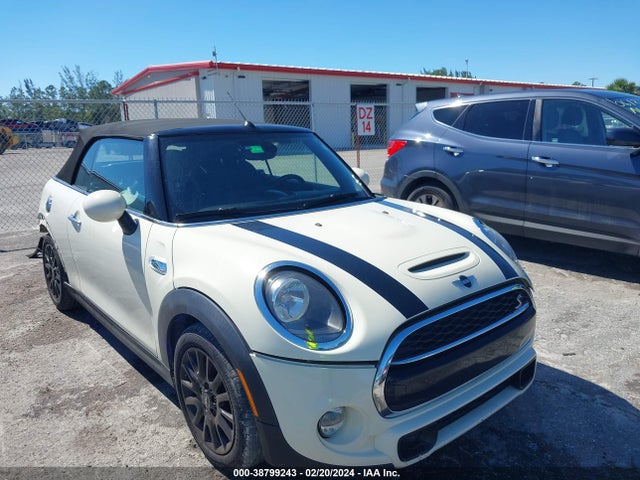 2019 MINI CONVERTIBLE WMWWG9C55K3E41142 Photo 0