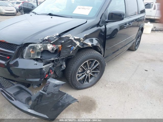 2C4RDGBG8FR725567 Dodge Grand Caravan Se Plus