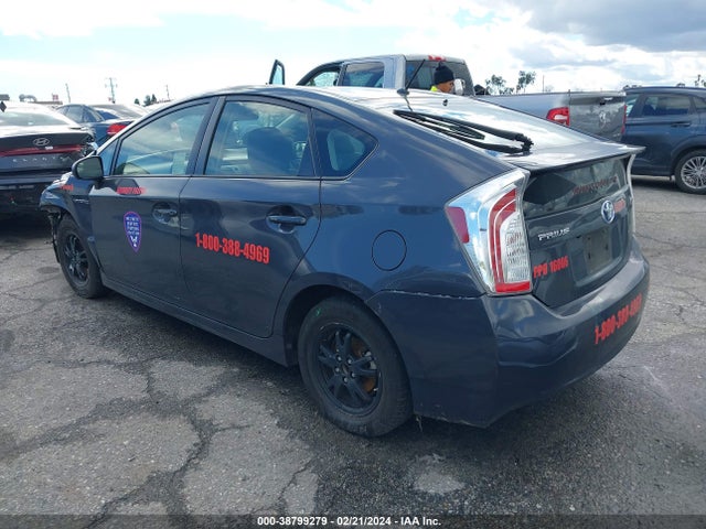 2015 TOYOTA PRIUS TWO VIN: JTDKN3DU2F0472363