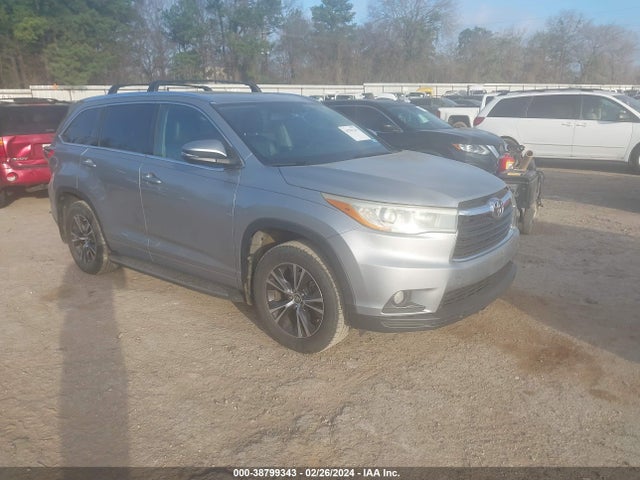 2016 5TDKKRFH7GS156175 main image