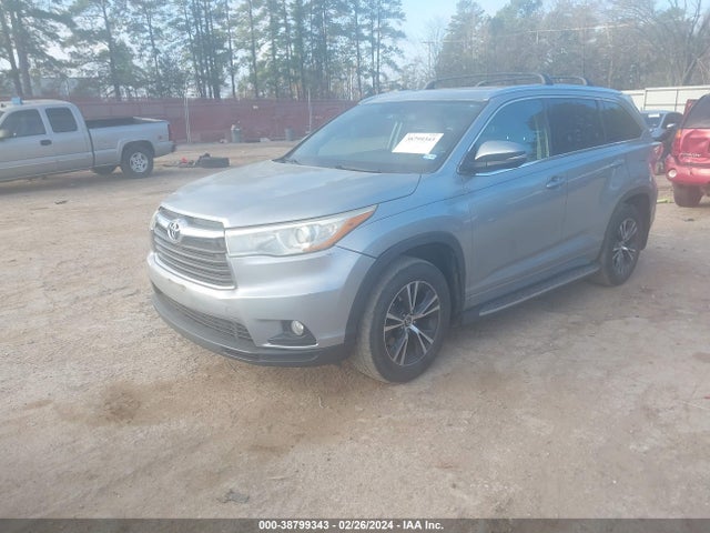 Toyota Highlander Xle V6 2016 5TDKKRFH7GS156175 Image 2