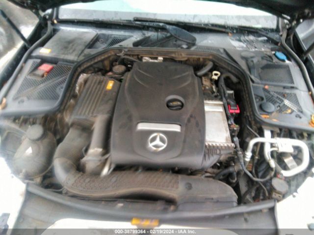 55SWF4KB9FU021047 Mercedes-Benz C 300 4matic/luxury 4matic/sport 4matic