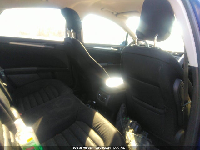 3FA6P0H7XFR123052 Ford FUSION SE