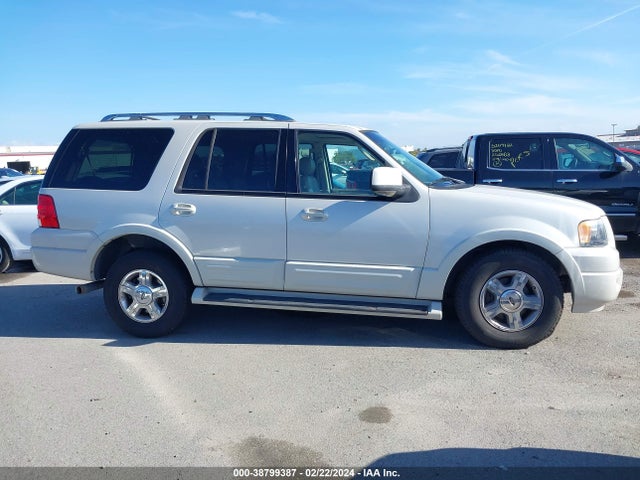 2005 FORD EXPEDITION LIMITED VIN: 1FMFU19595LA02611