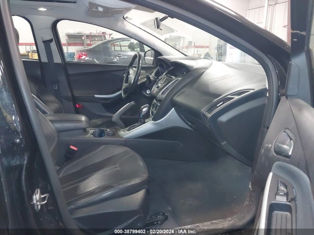 2013 FORD FOCUS SE VIN: 1FADP3F22DL279047
