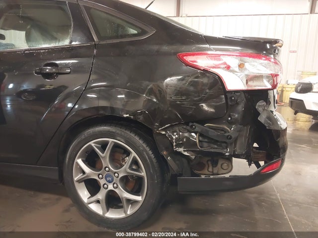 2013 FORD FOCUS SE VIN: 1FADP3F22DL279047