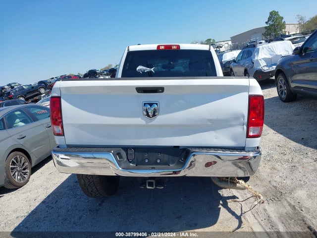 RAM 1500 Tradesman Quad Cab 4x2 6'4 Box 2018 1C6RR6FT8JS100779 Image 17