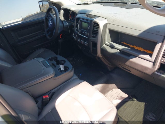 RAM 1500 Tradesman Quad Cab 4x2 6'4 Box 2018 1C6RR6FT8JS100779 Image 5