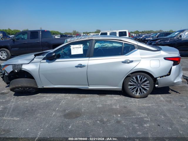 1N4BL4DV9RN327094 Nissan Altima Sv Fwd