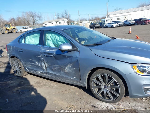 LYV402TM6HB154528 Volvo S60 Inscription T5 Platinum