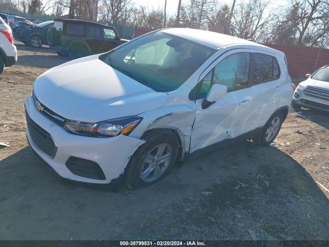 Chevrolet Trax Awd Ls 2022 KL7CJNSM0NB545163 Image 2