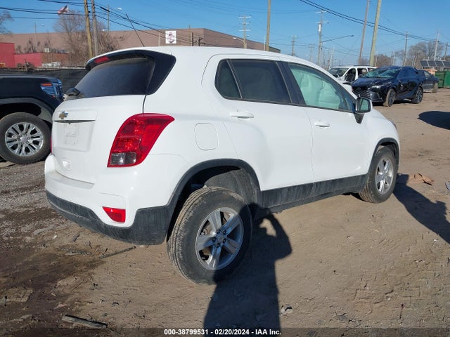 Chevrolet Trax Awd Ls 2022 KL7CJNSM0NB545163 Image 4