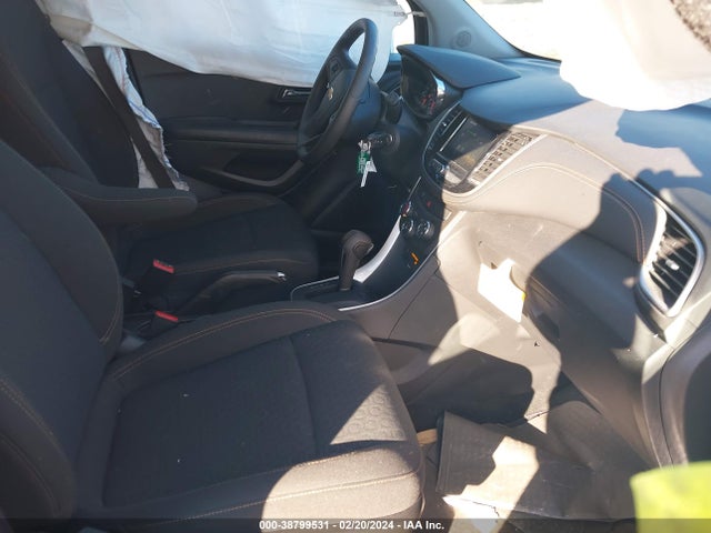 Chevrolet Trax Awd Ls 2022 KL7CJNSM0NB545163 Image 5