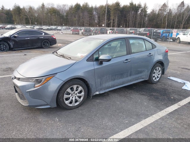 Toyota COROLLA LE 2021 5YFEPMAE0MP270330 Image 2