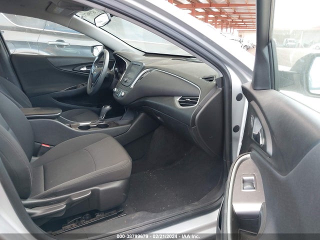 Chevrolet Malibu 1ls 2018 1G1ZB5ST9JF243965 Image 5