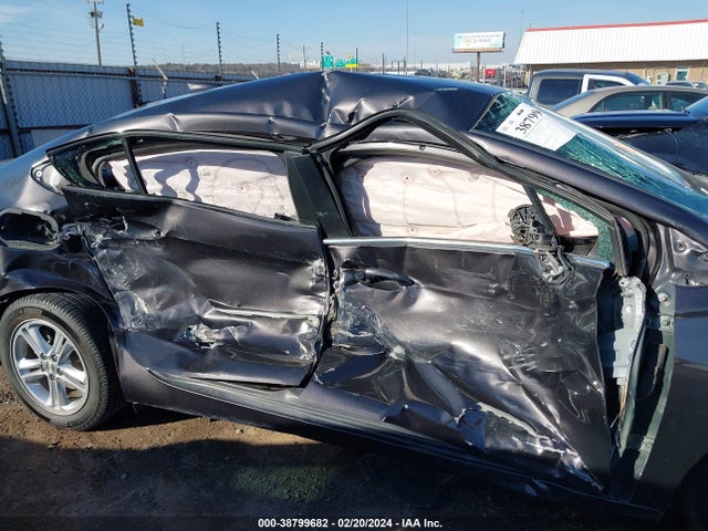 Chevrolet Cruze Lt Auto 2017 1G1BE5SM7H7121644 Image 13